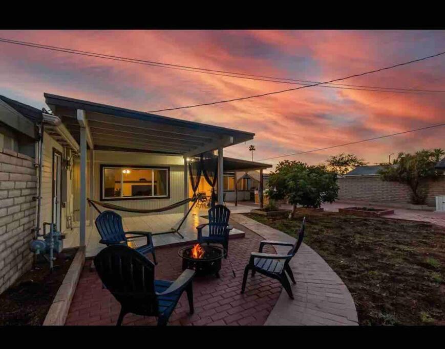 New Tiny Home Uptown Phoenix Extérieur photo